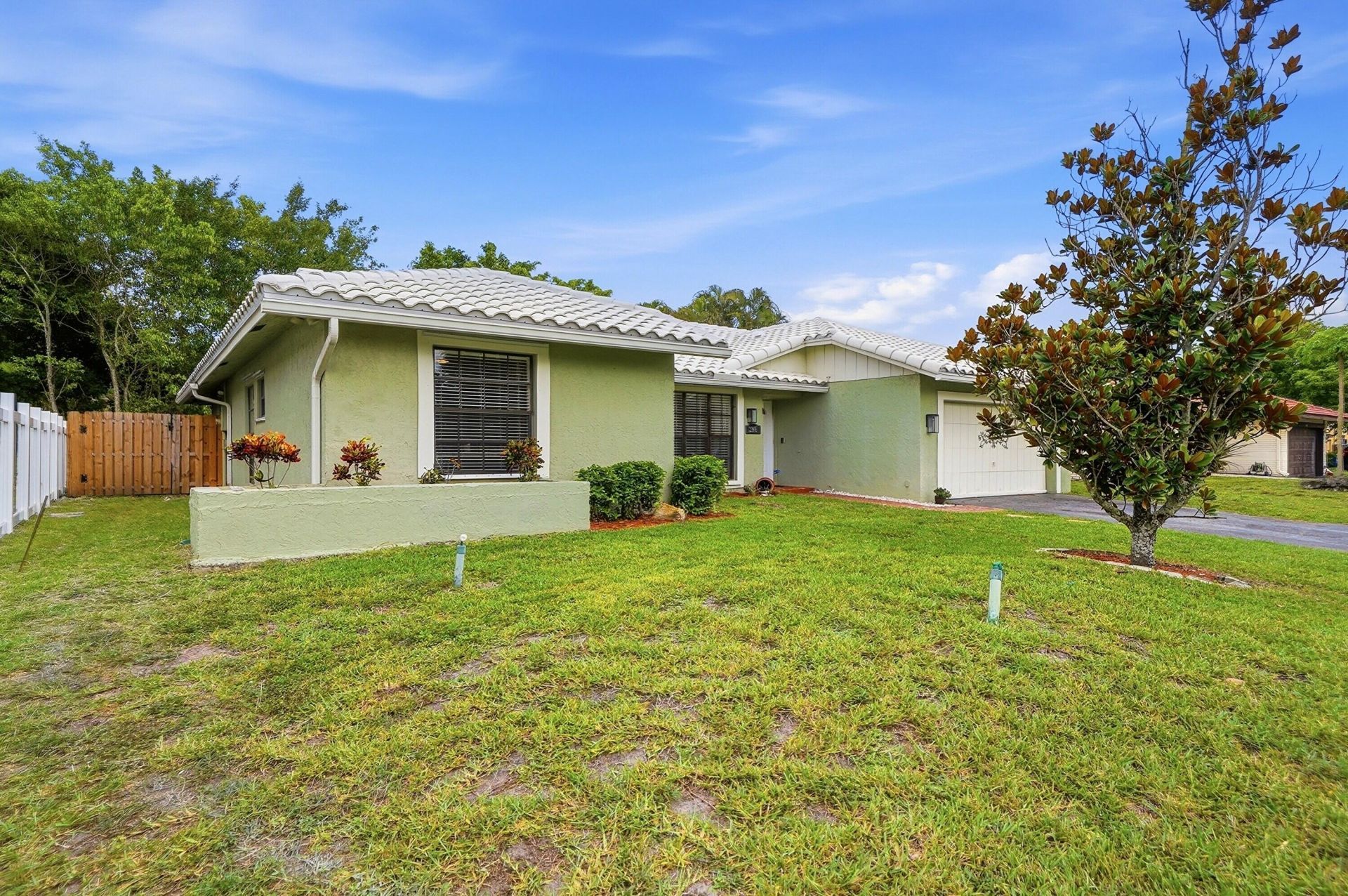 2145 NW 85th Lane, Coral Springs, FL 33071 Photo