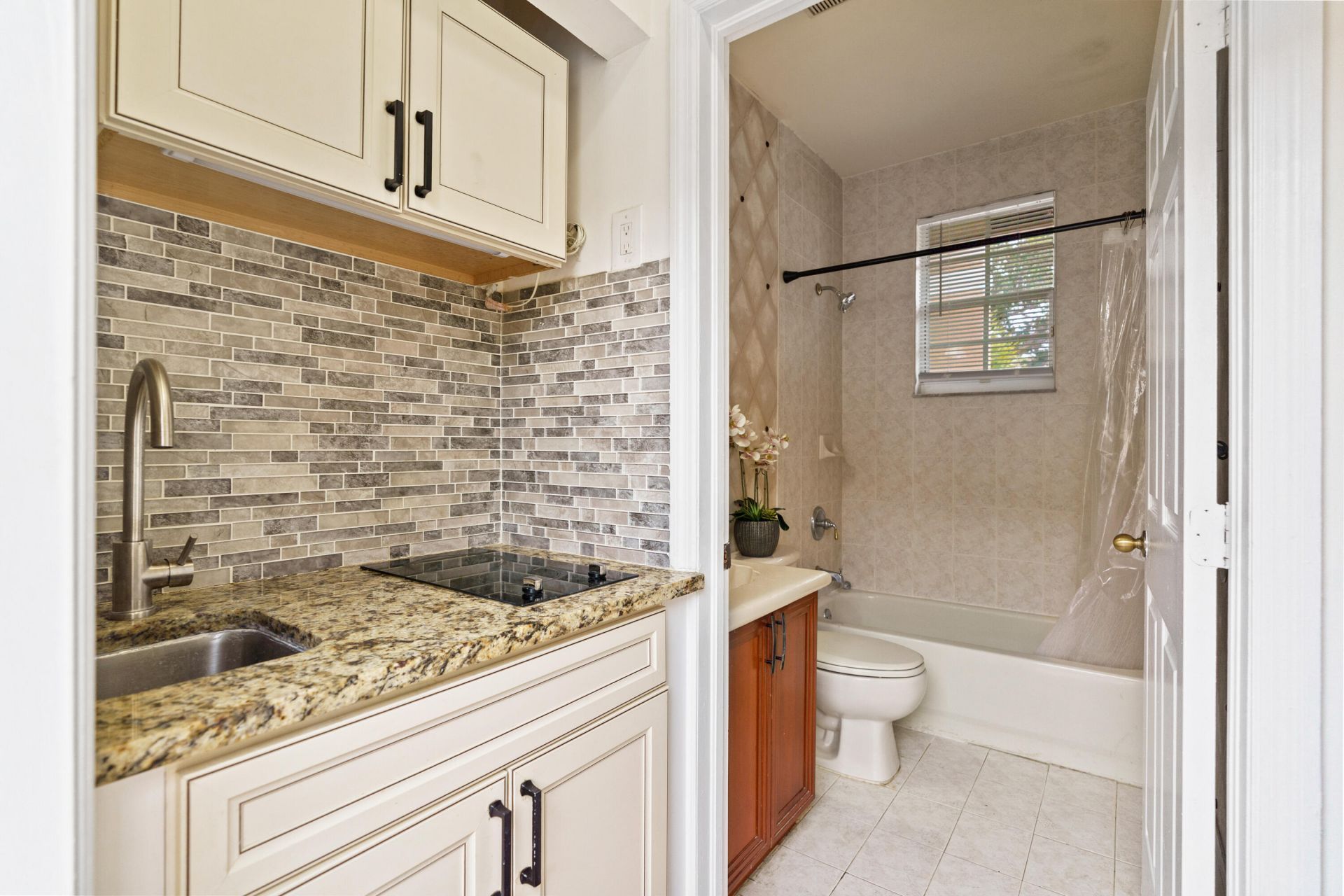 16429 NW 16th Street, Pembroke Pines, FL 33028 Photo
