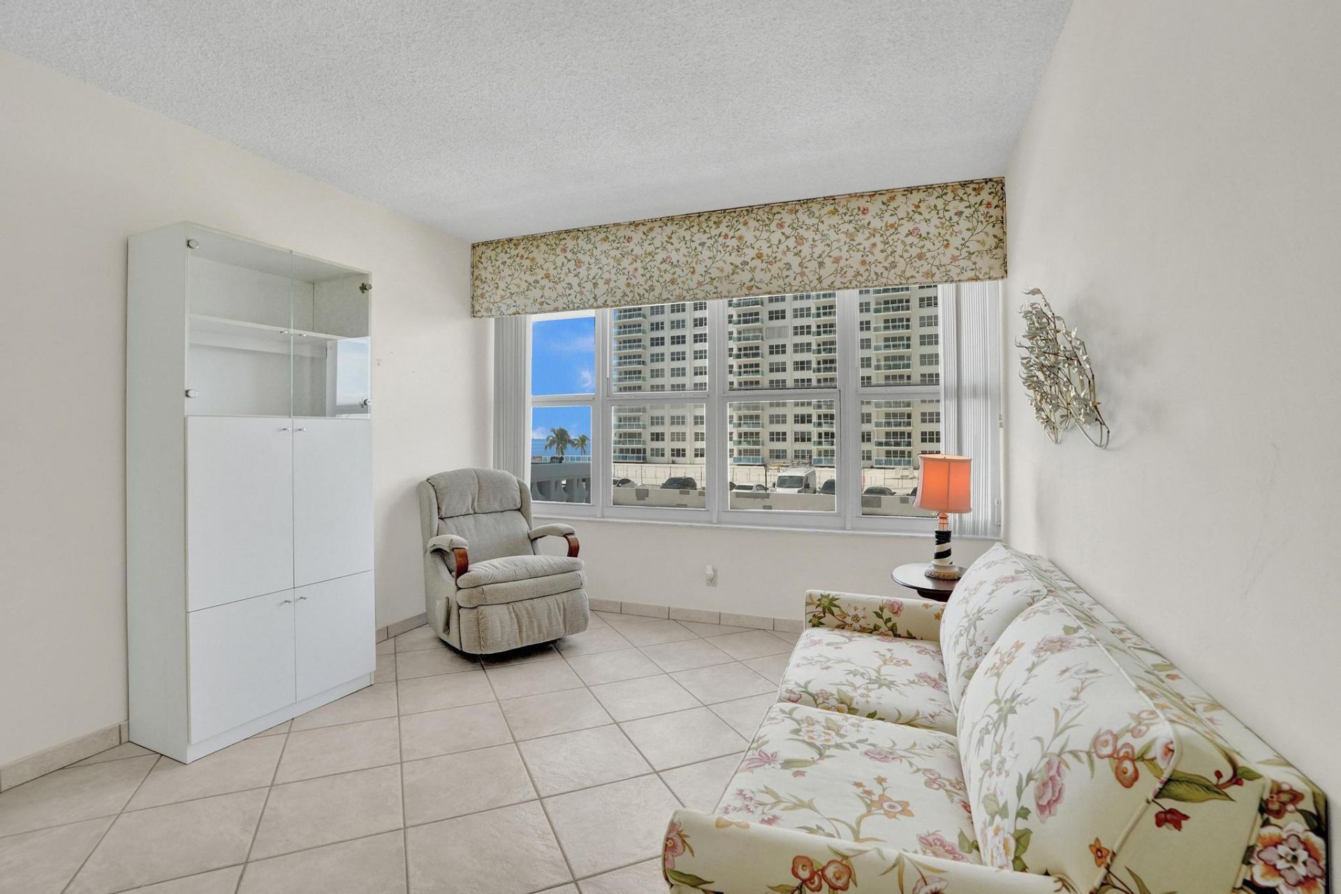 4010 Galt Ocean Drive, Unit 310, Fort Lauderdale, FL 33308 Photo