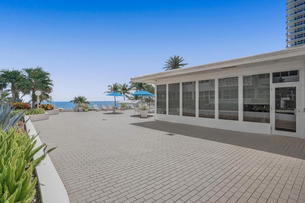 4010 Galt Ocean Drive, Unit 310, Fort Lauderdale, FL 33308 Photo