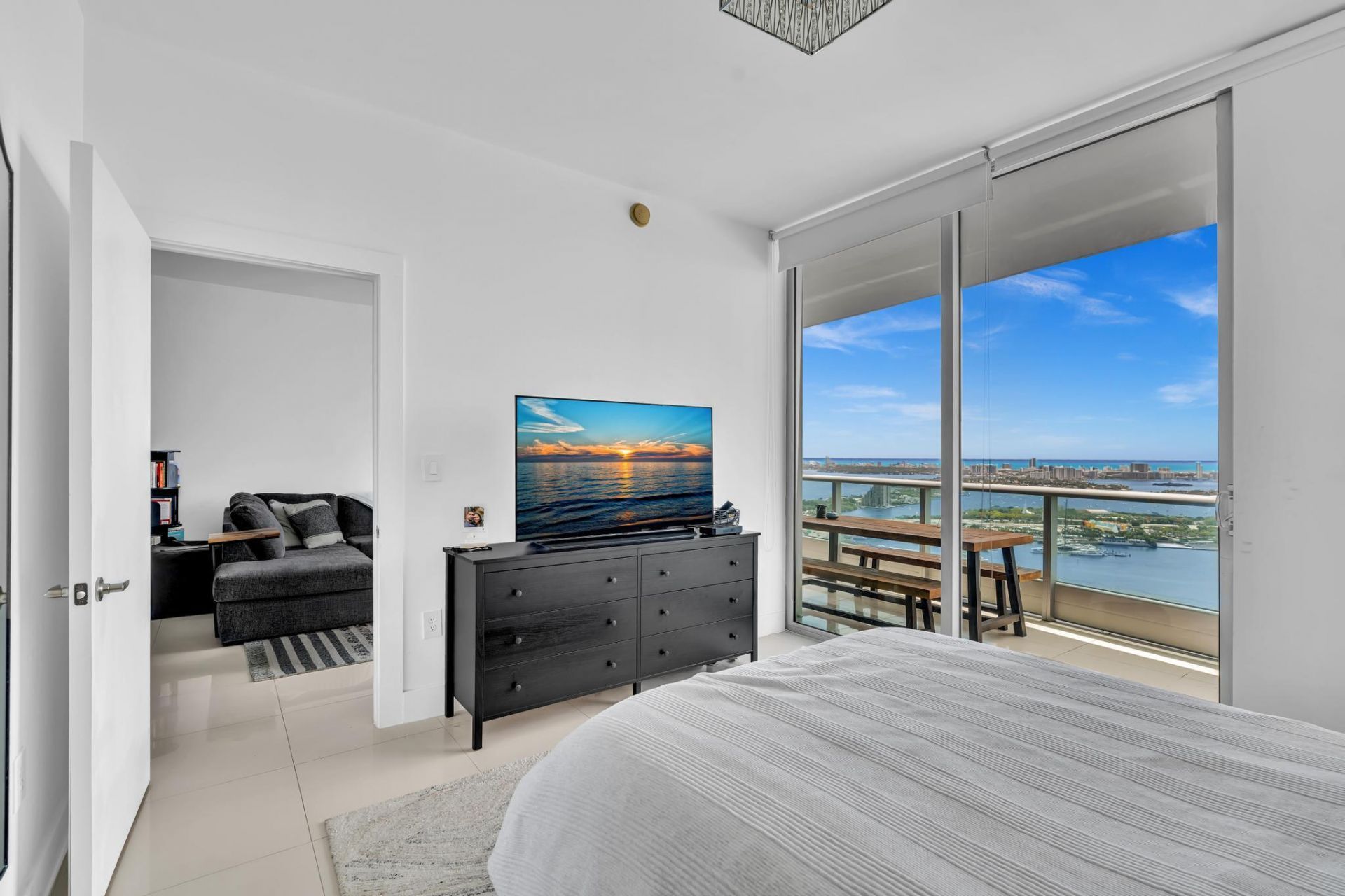 900 Biscayne Boulevard, Unit 4703, Miami, FL 33132 Photo