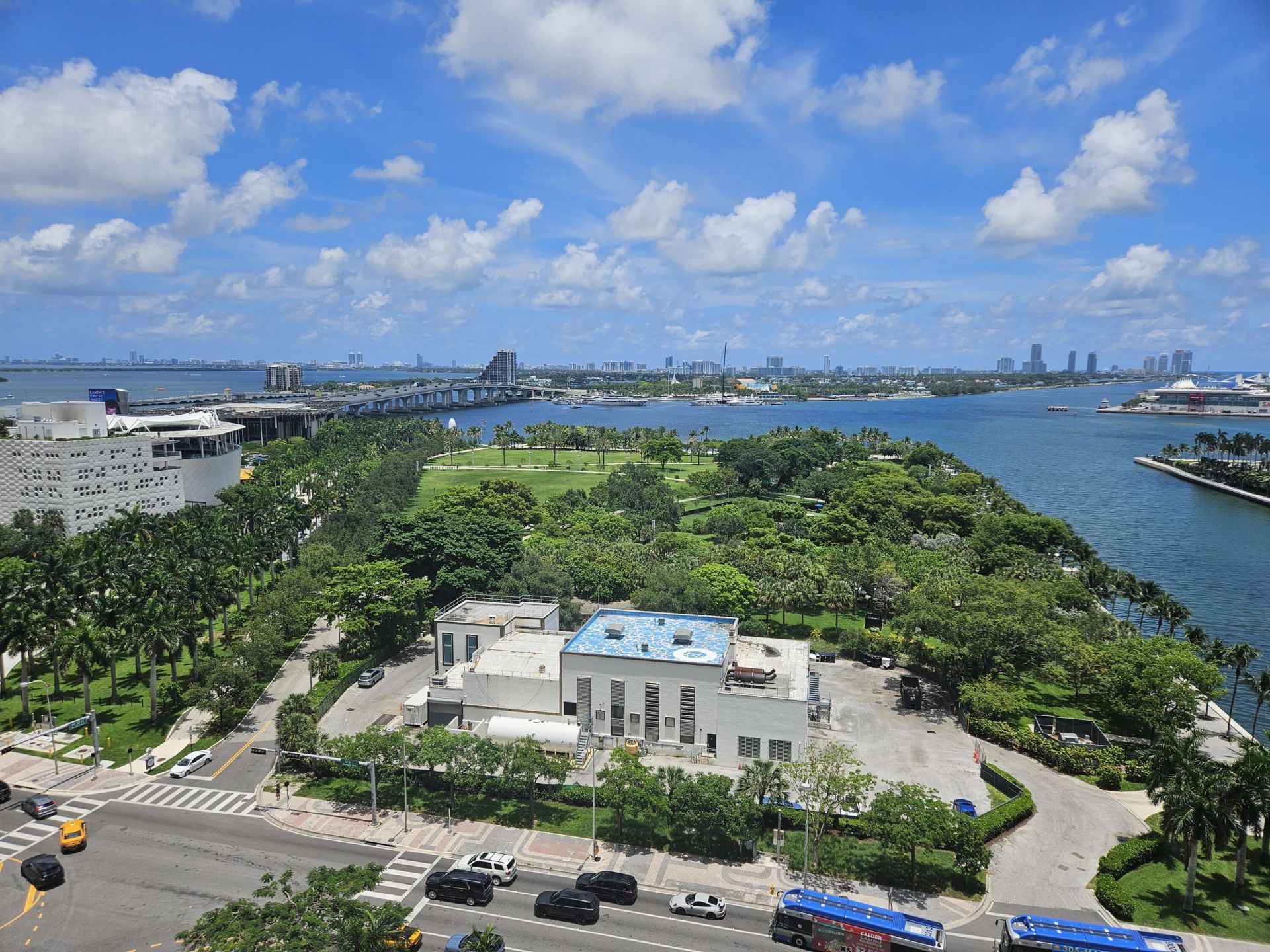 900 Biscayne Boulevard, Unit 4703, Miami, FL 33132 Photo