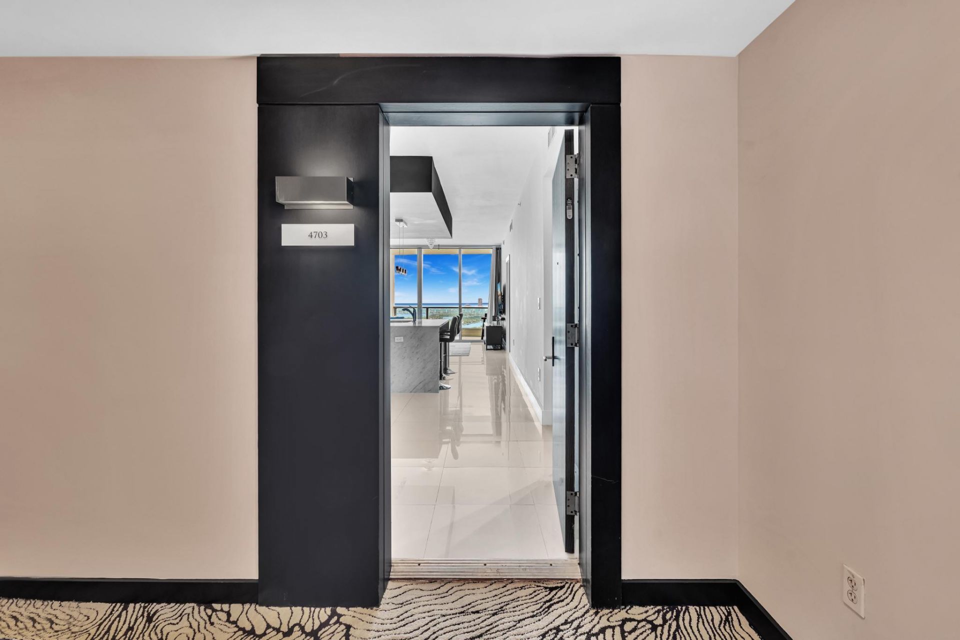 900 Biscayne Boulevard, Unit 4703, Miami, FL 33132 Photo