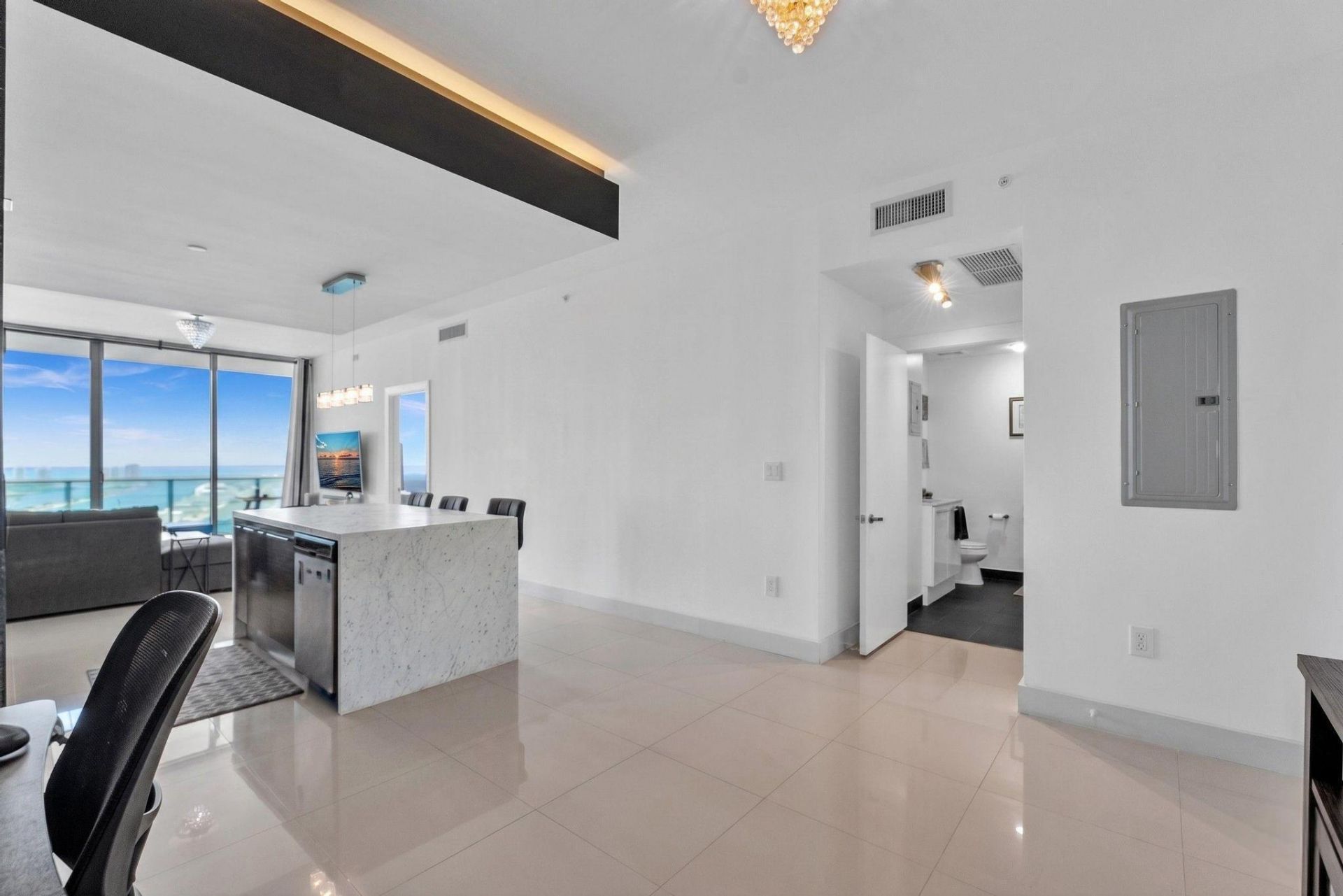 900 Biscayne Boulevard, Unit 4703, Miami, FL 33132 Photo