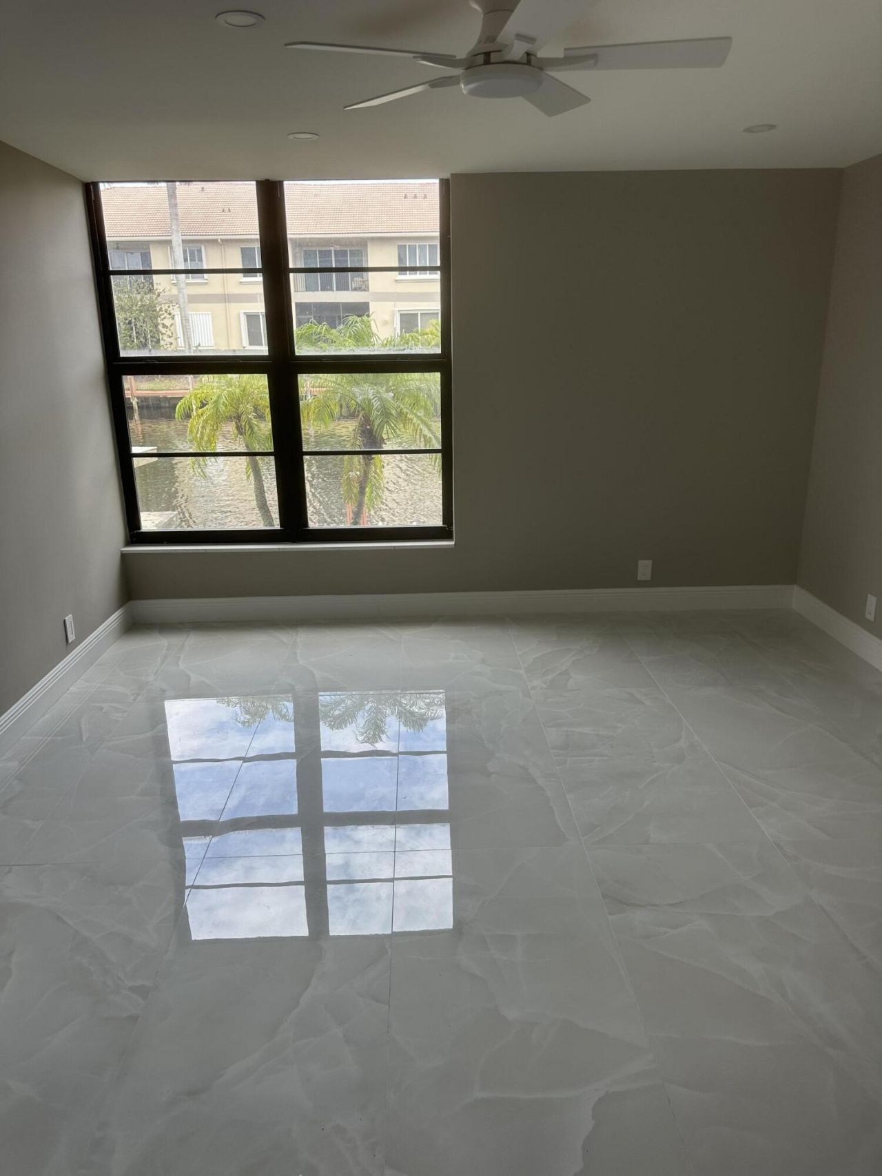 1 Royal Palm Way, Unit 101, Boca Raton, FL 33432 Photo