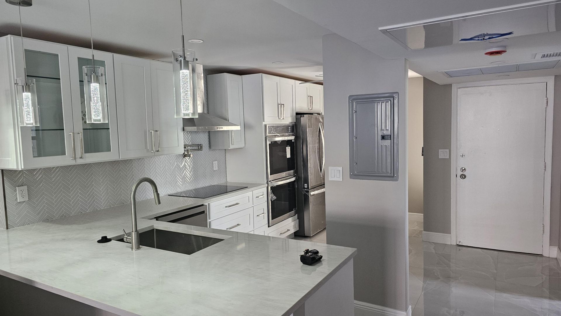 1 Royal Palm Way, Unit 101, Boca Raton, FL 33432 Photo