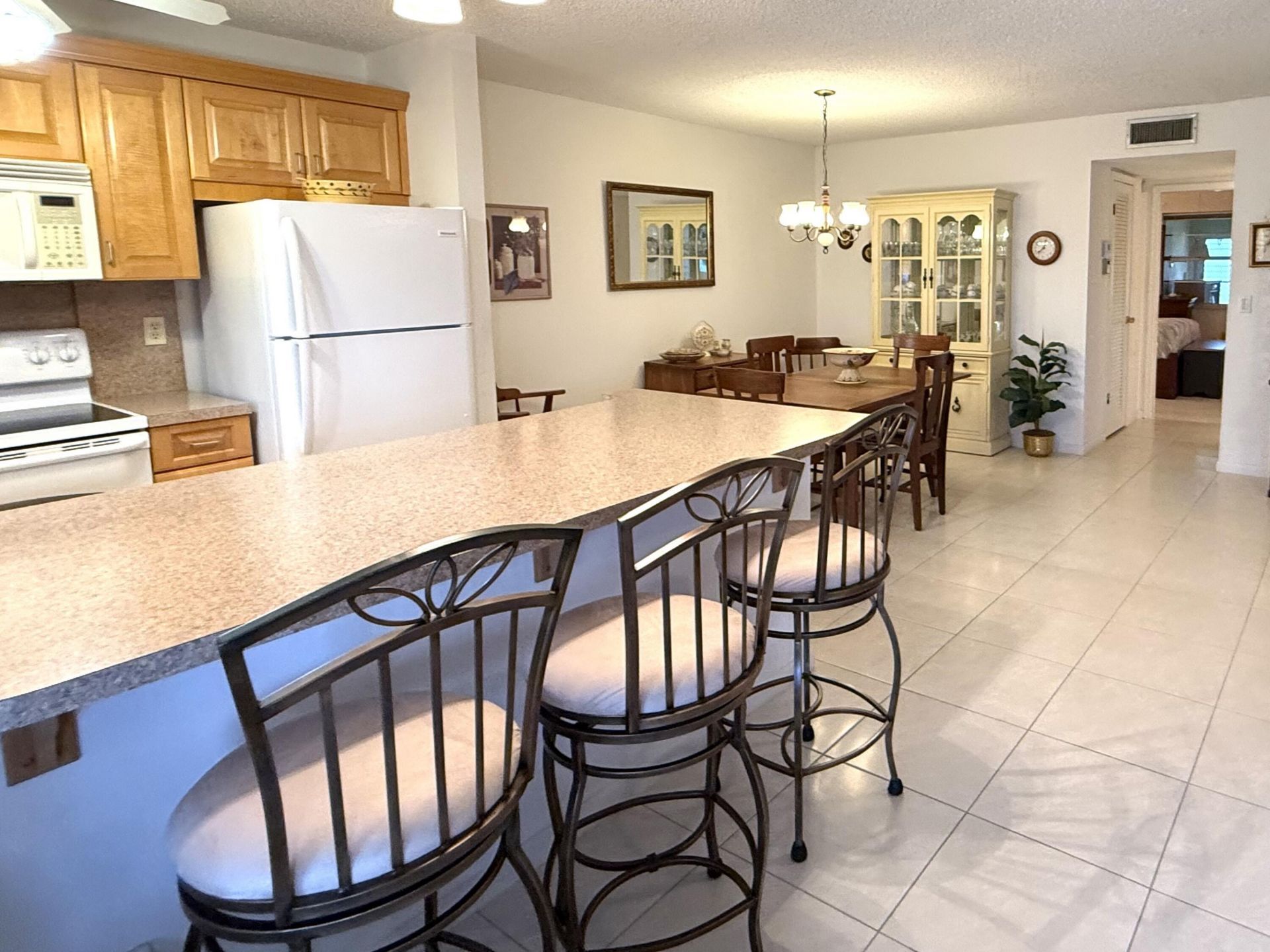 200 Pine Point Drive, Unit B, Boynton Beach, FL 33435 Photo