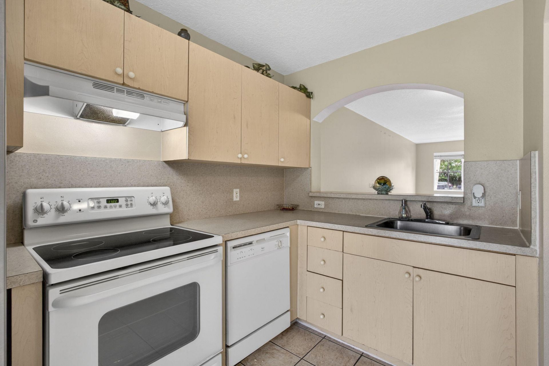 3501 Briar Bay Boulevard, Unit 105, West Palm Beach, FL 33411 Photo