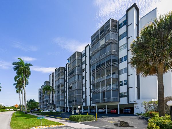 400 Diplomat Parkway, Unit 612, Hallandale Beach, FL 33009