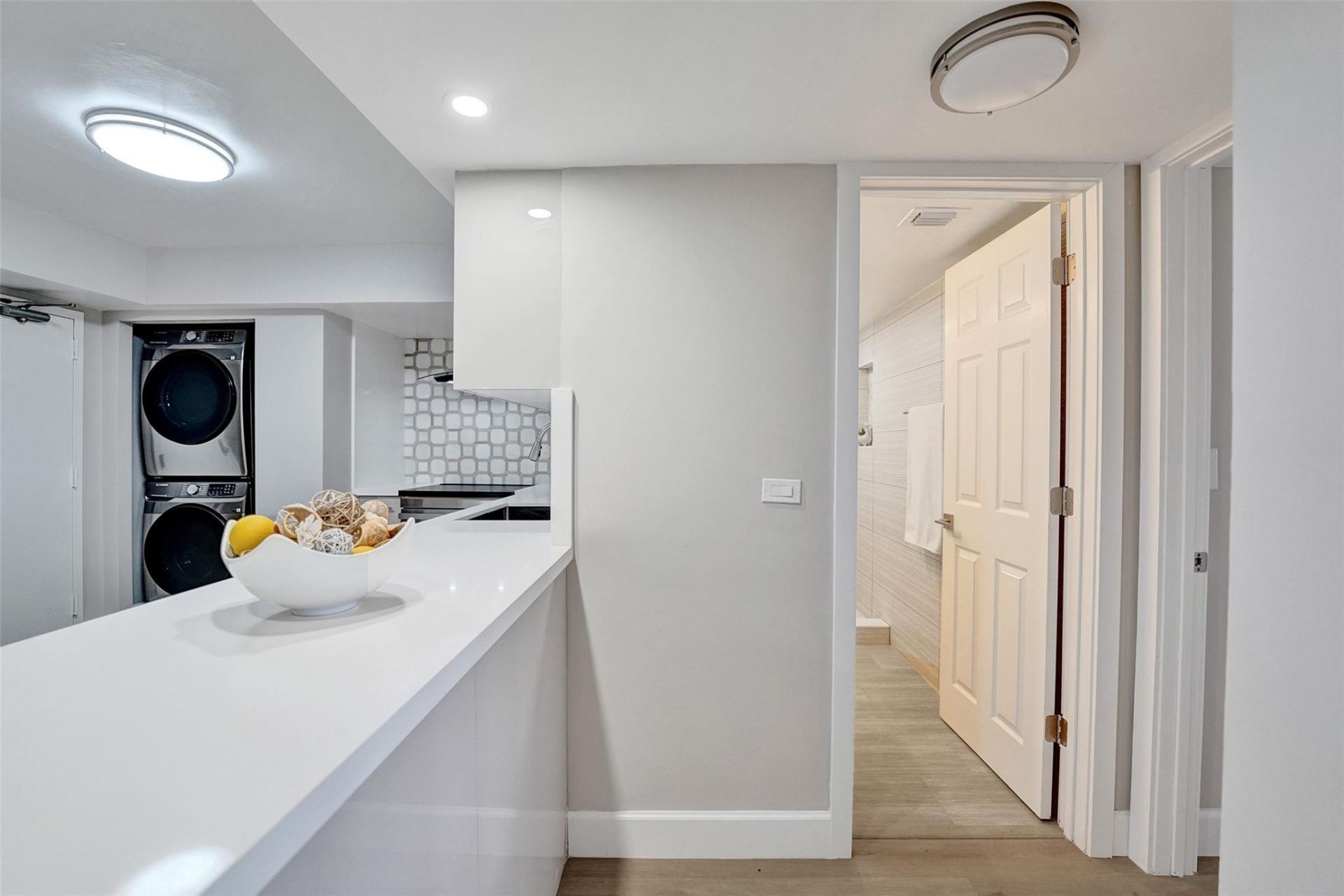 3200 Port Royale Drive N, Unit 905, Fort Lauderdale, FL 33308 Photo
