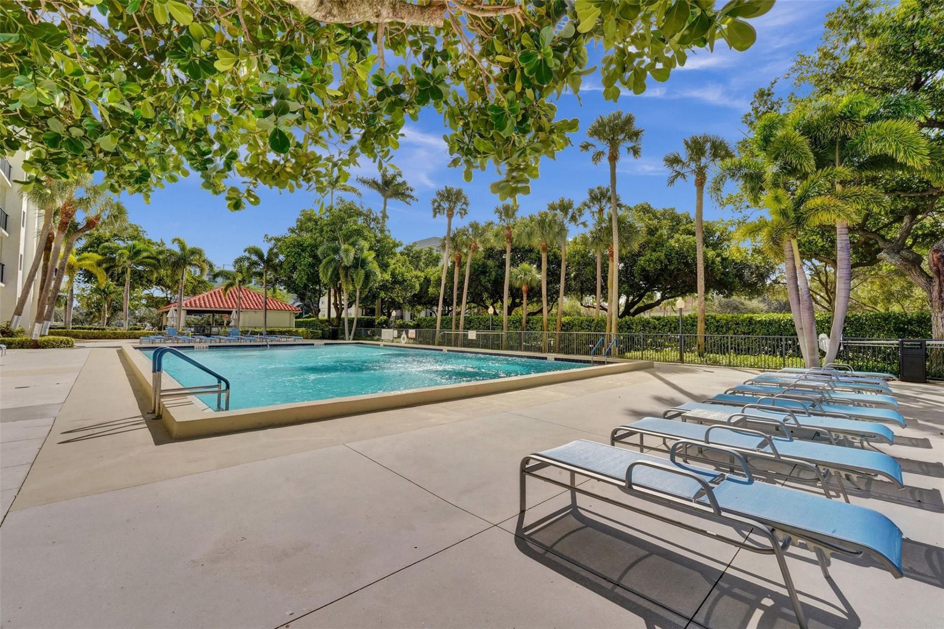3200 Port Royale Drive N, Unit 905, Fort Lauderdale, FL 33308 Photo