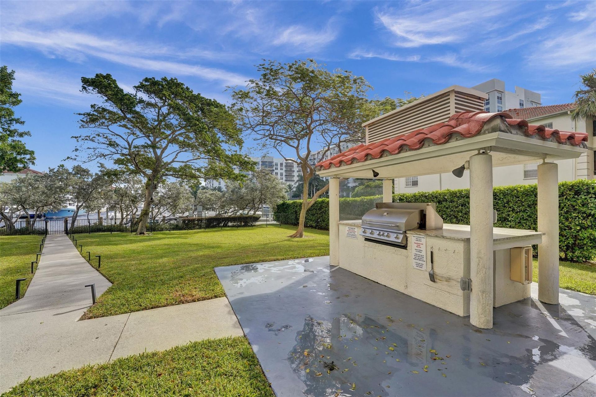 3200 Port Royale Drive N, Unit 905, Fort Lauderdale, FL 33308 Photo