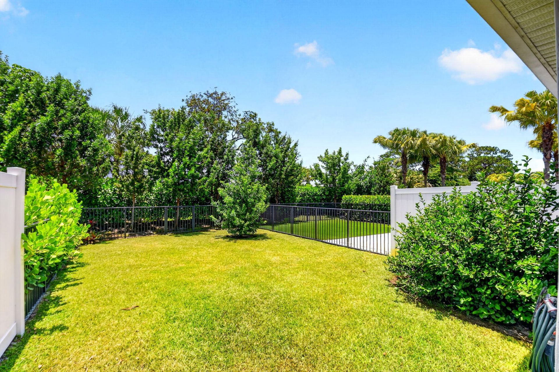 7351 Lenora Lane, Lake Worth, FL 33467 Photo