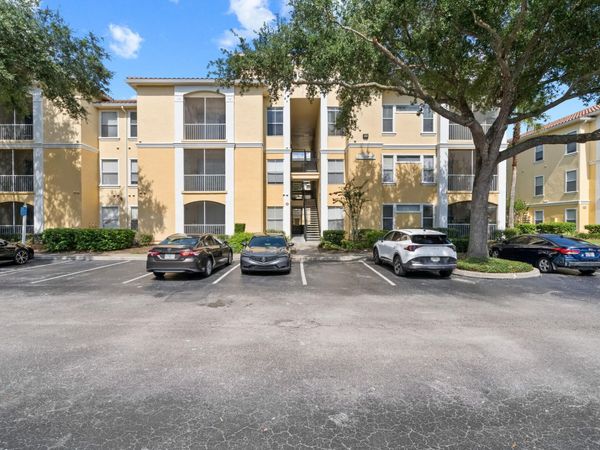 1150 Lake Shadow Circle, Unit 3307, Maitland, FL 32751