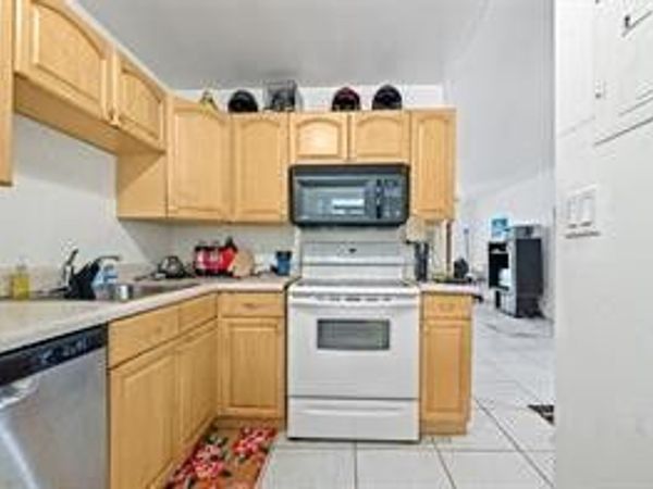 504 Gardens Drive, Unit 203, Pompano Beach, FL 33069