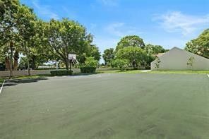 504 Gardens Drive, Unit 203, Pompano Beach, FL 33069 Photo