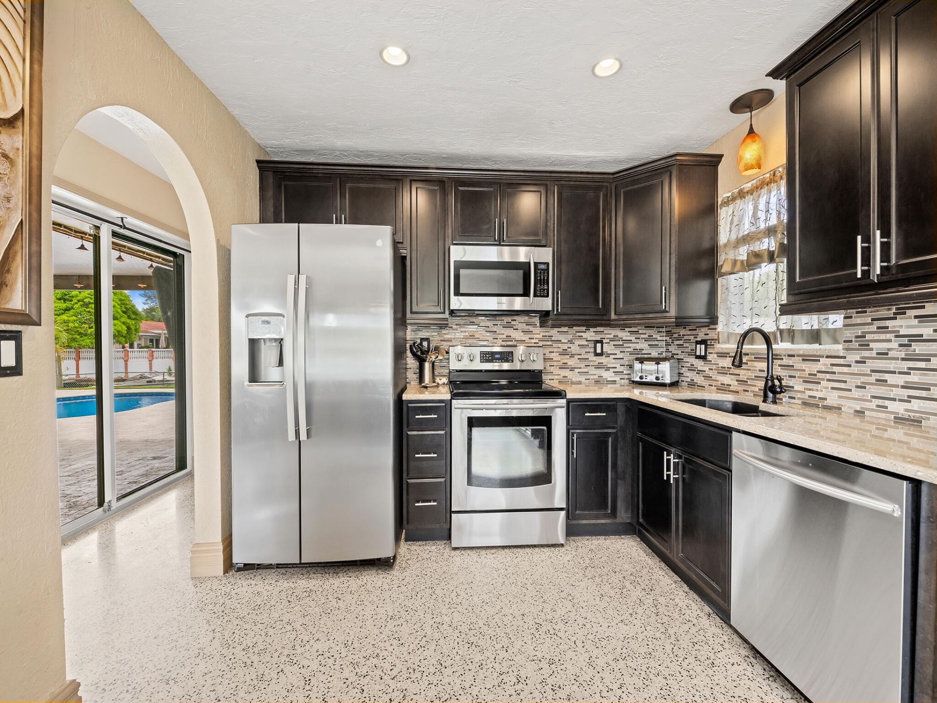 5960 SW 13th Street, Plantation, FL 33317 Photo