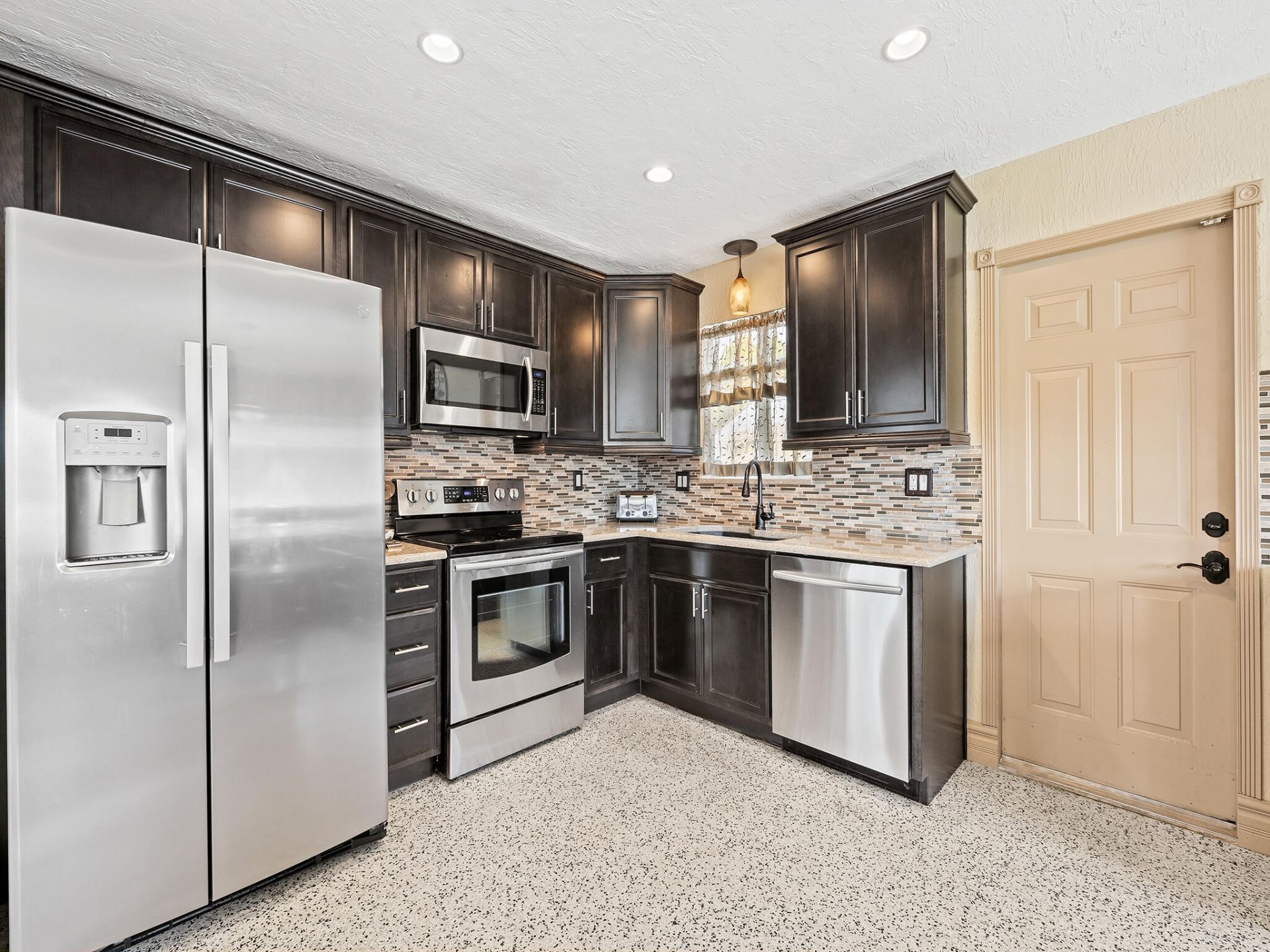 5960 SW 13th Street, Plantation, FL 33317 Photo