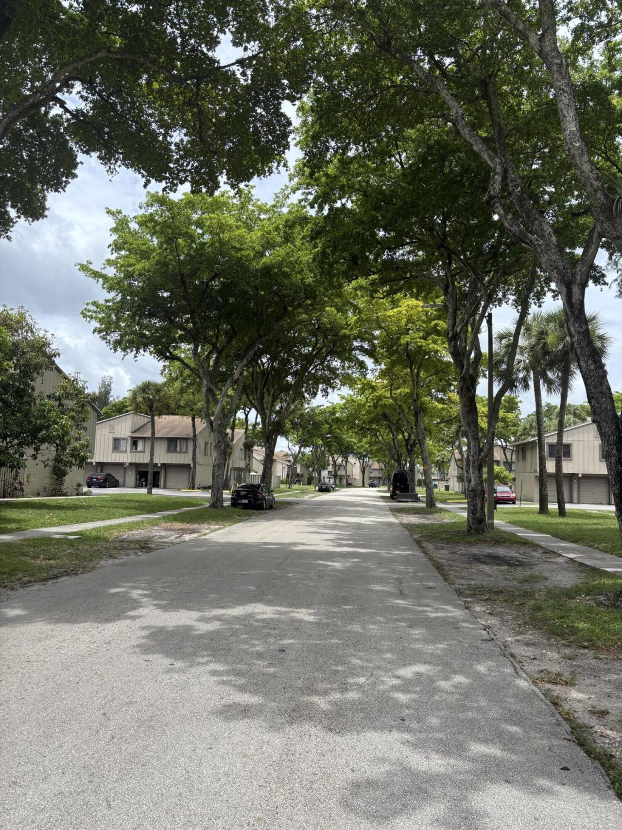 5611 NW 21st Street, Unit 8-a, Lauderhill, FL 33313 Photo