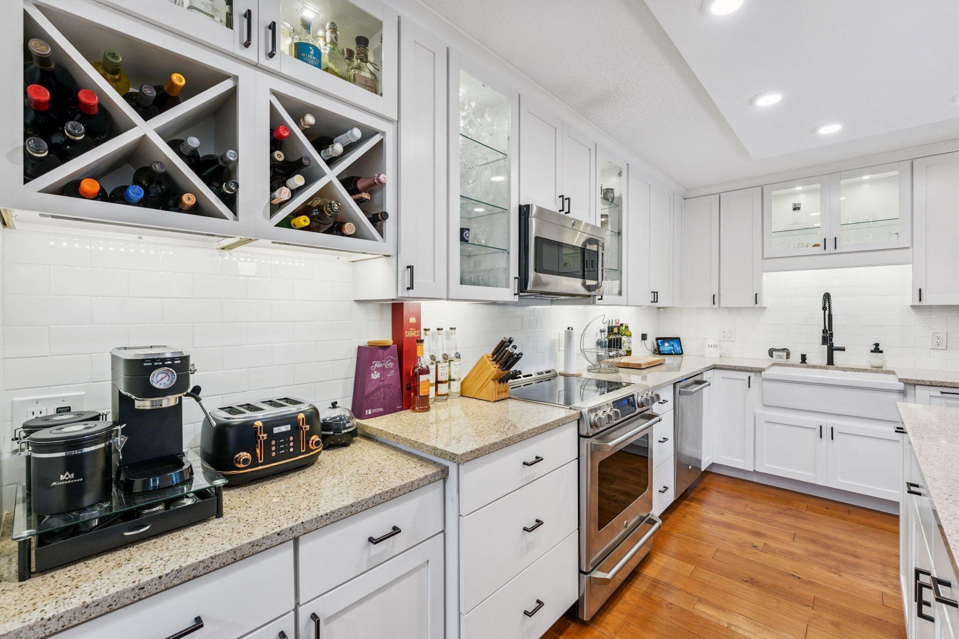 730 NW 99th Circle, Plantation, FL 33324 Photo