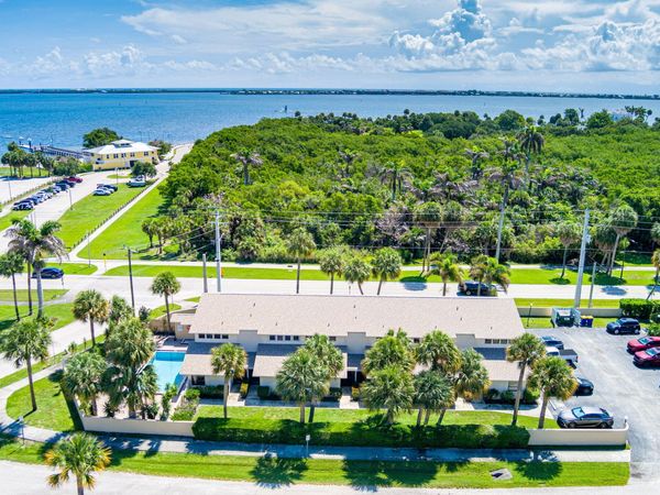 1895 NE Media Avenue, Unit 8, Jensen Beach, FL 34957