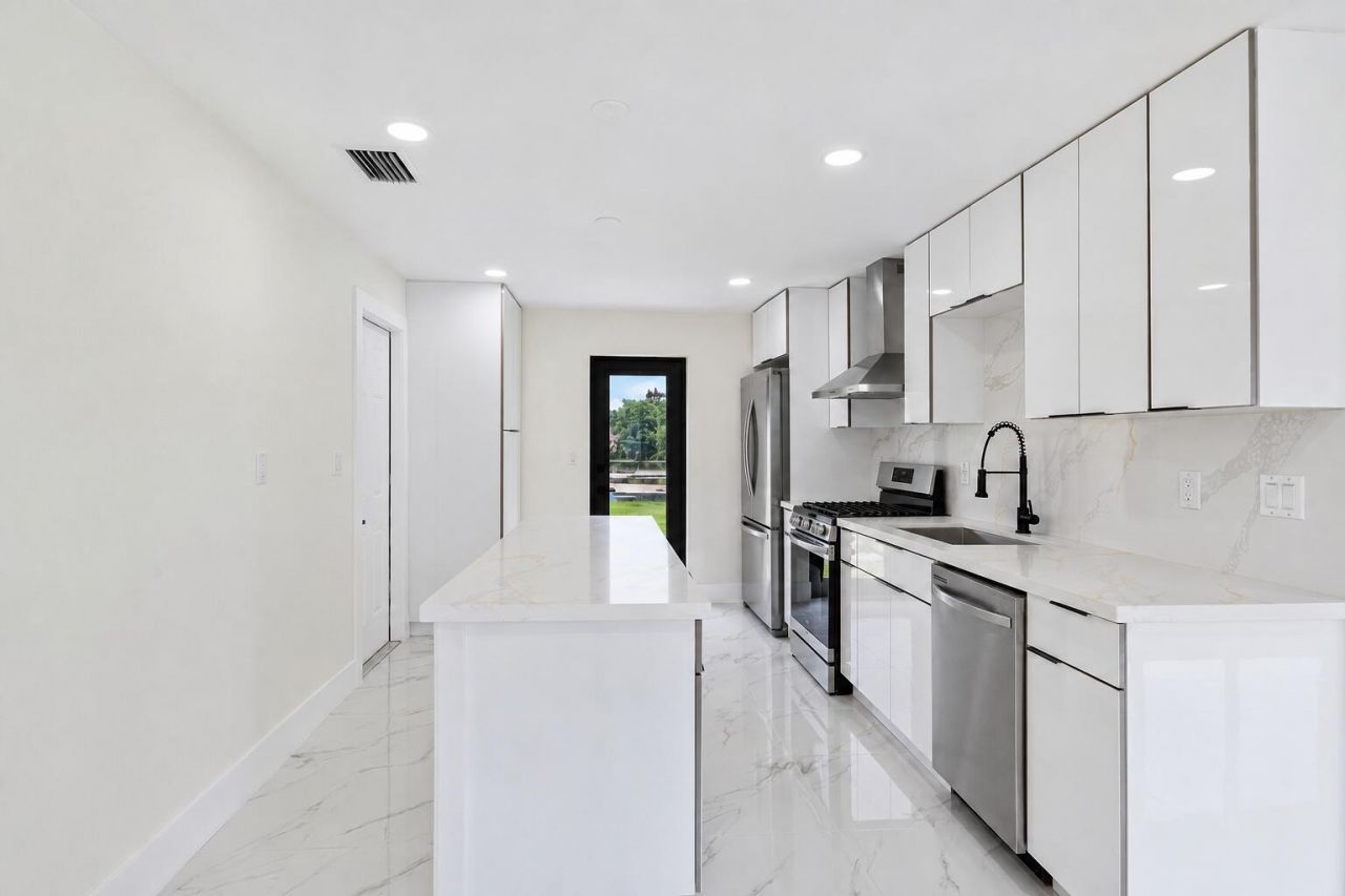 3185 Riddle Road, West Palm Beach, FL 33406 Photo