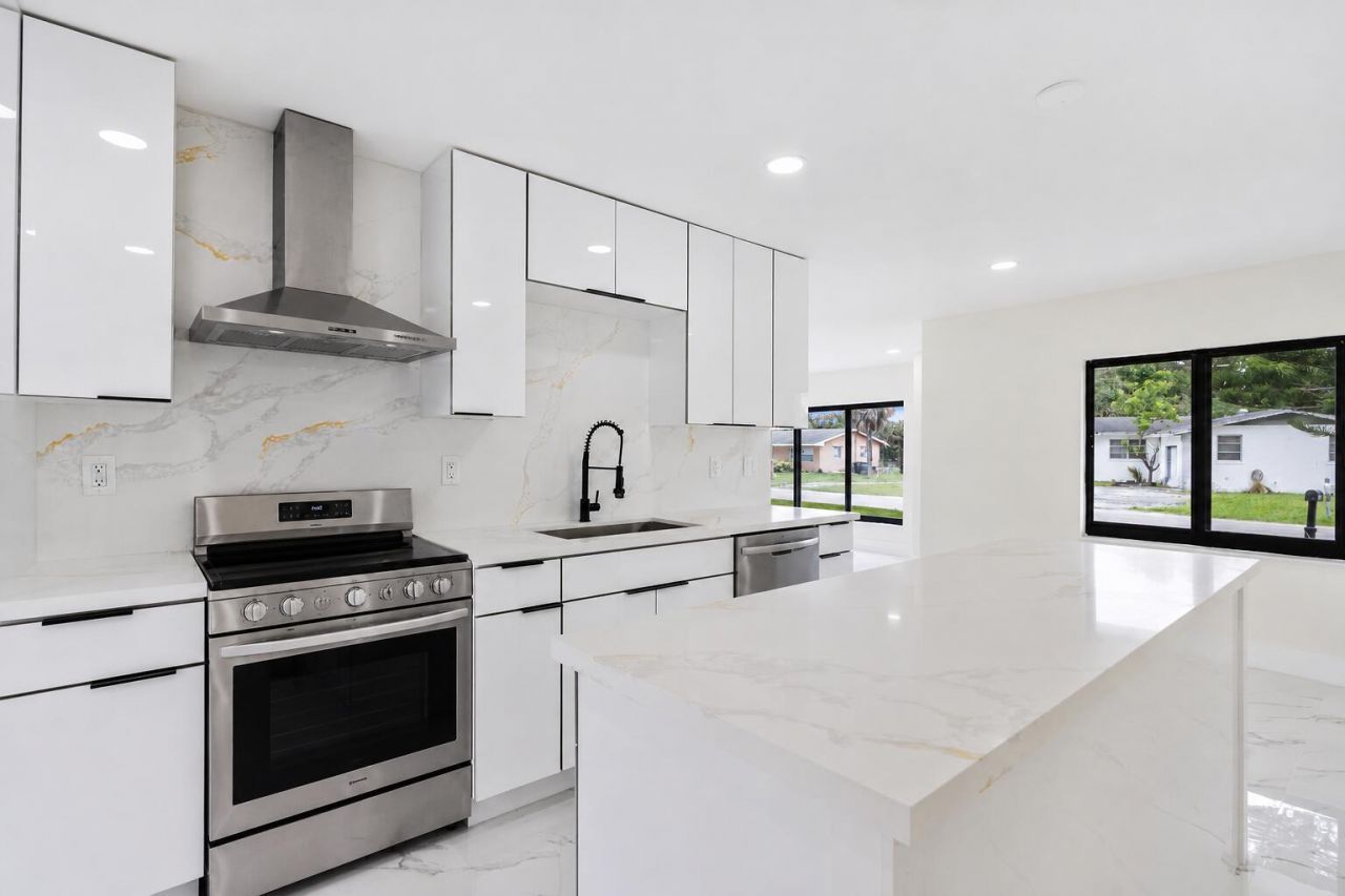3185 Riddle Road, West Palm Beach, FL 33406 Photo