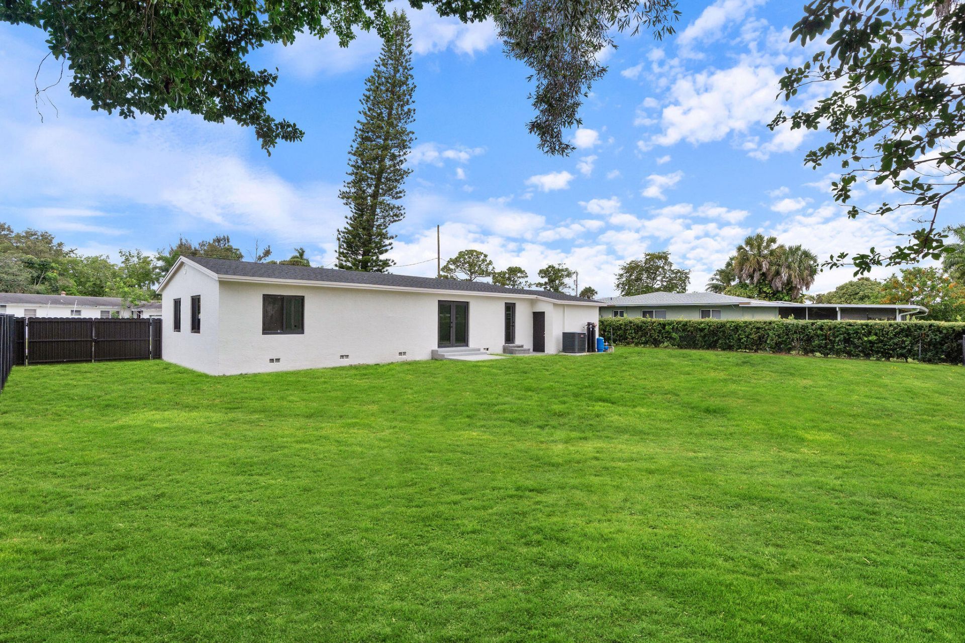 3185 Riddle Road, West Palm Beach, FL 33406 Photo