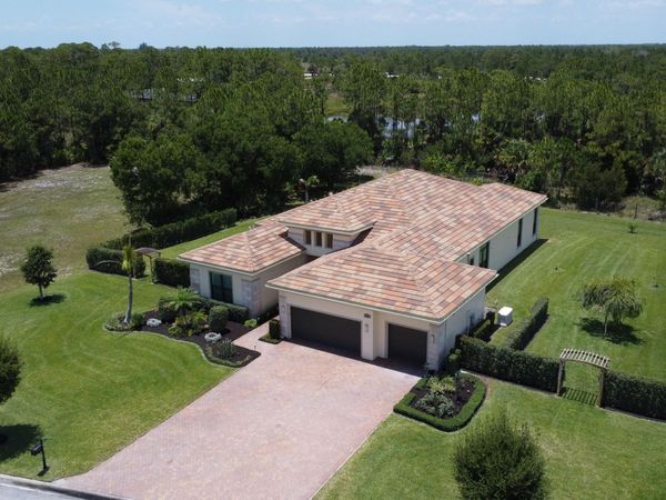 5781 SW Star Apple Street, Palm City, FL 34990