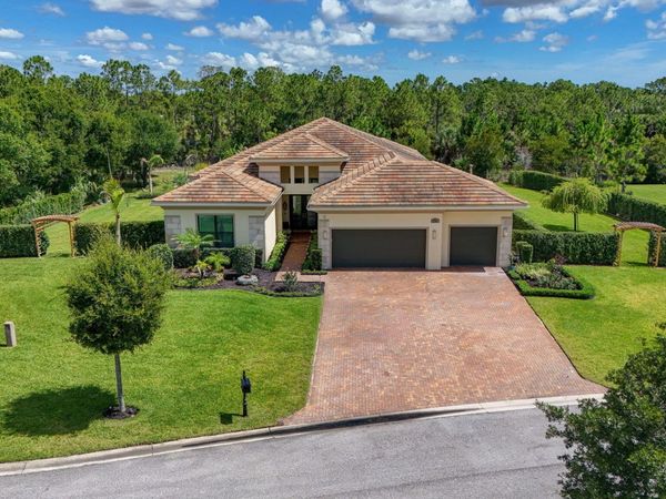 5781 SW Star Apple Street, Palm City, FL 34990