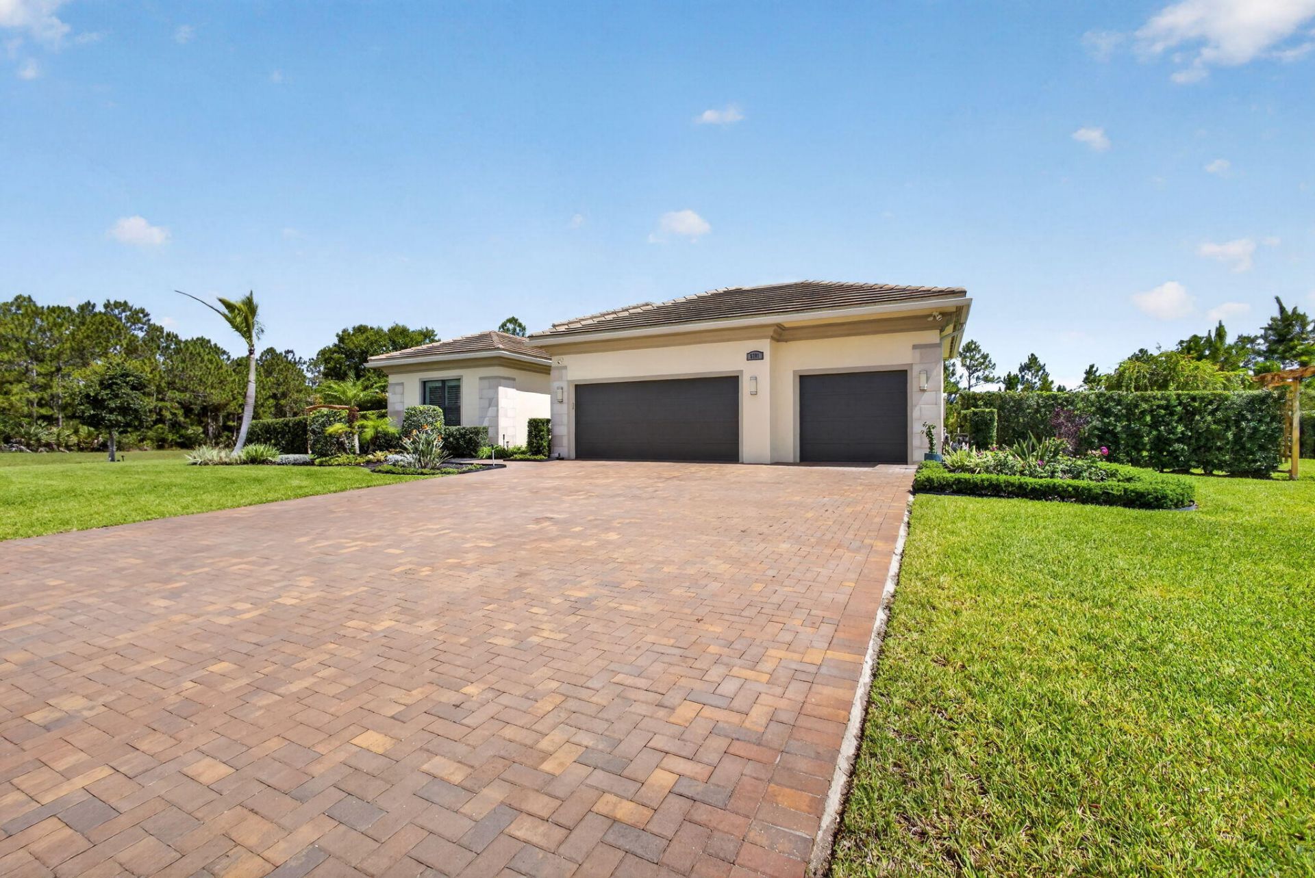 5781 SW Star Apple Street, Palm City, FL 34990 Photo