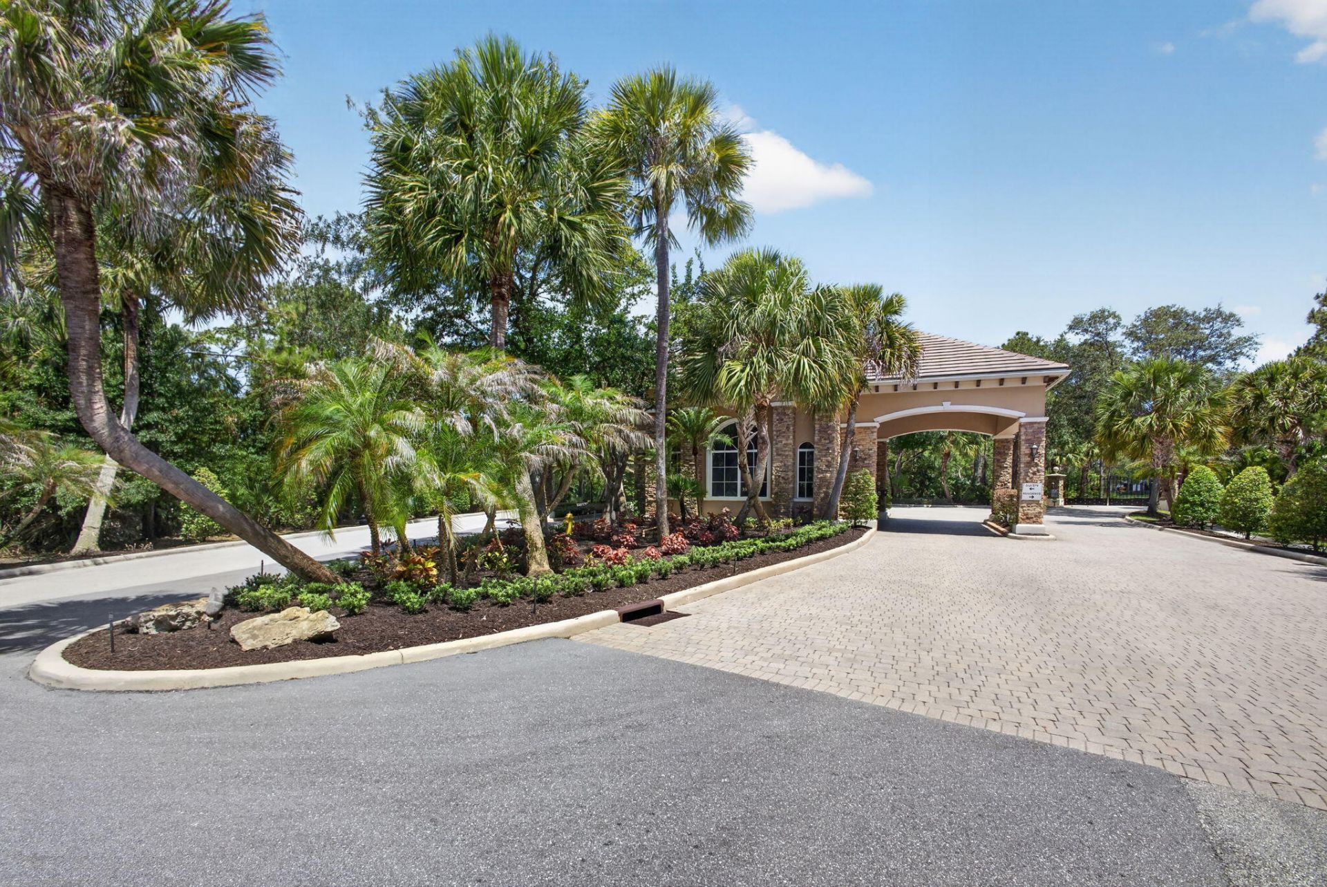 5781 SW Star Apple Street, Palm City, FL 34990 Photo