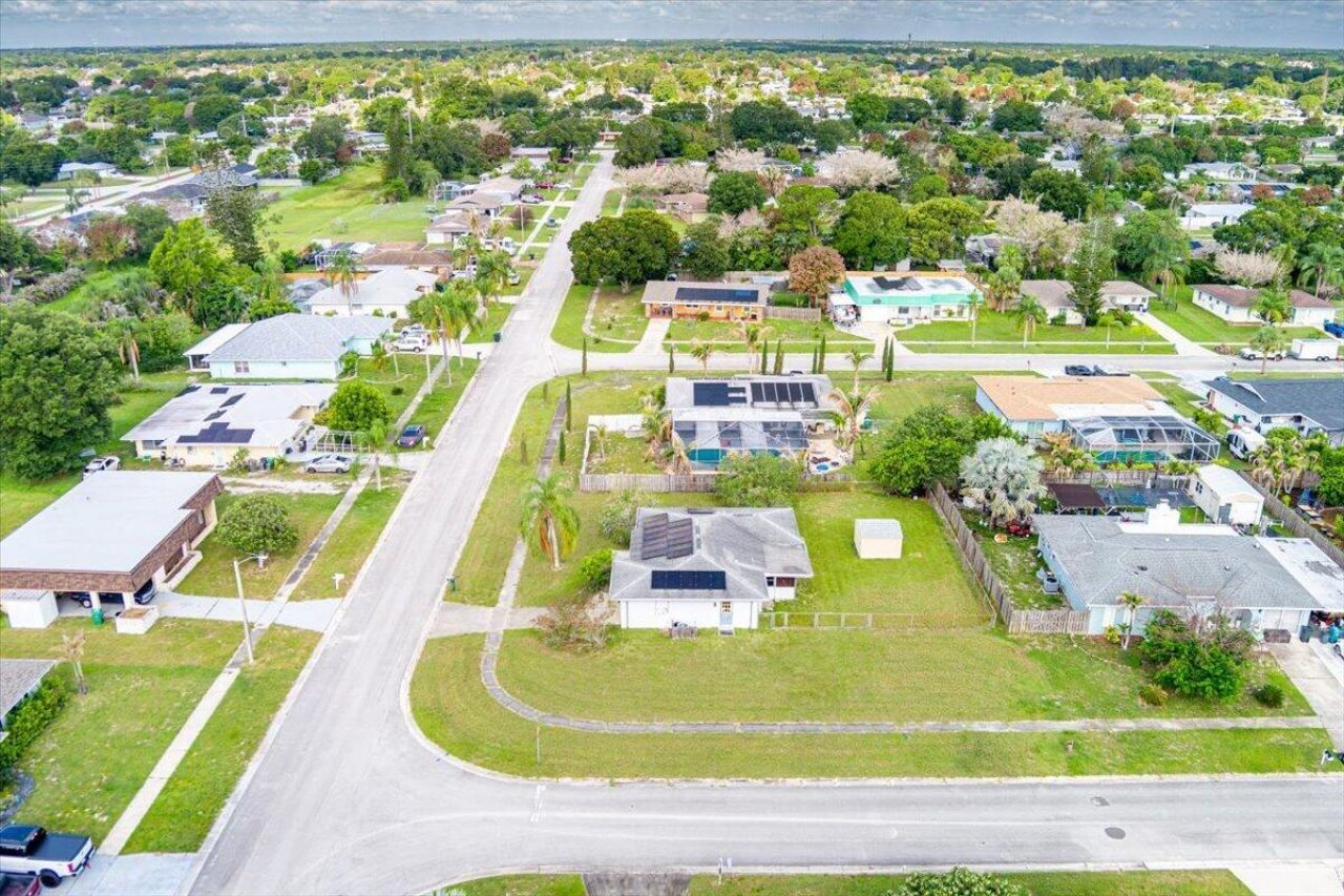 107 SE Selva Court, Port Saint Lucie, FL 34983 Photo