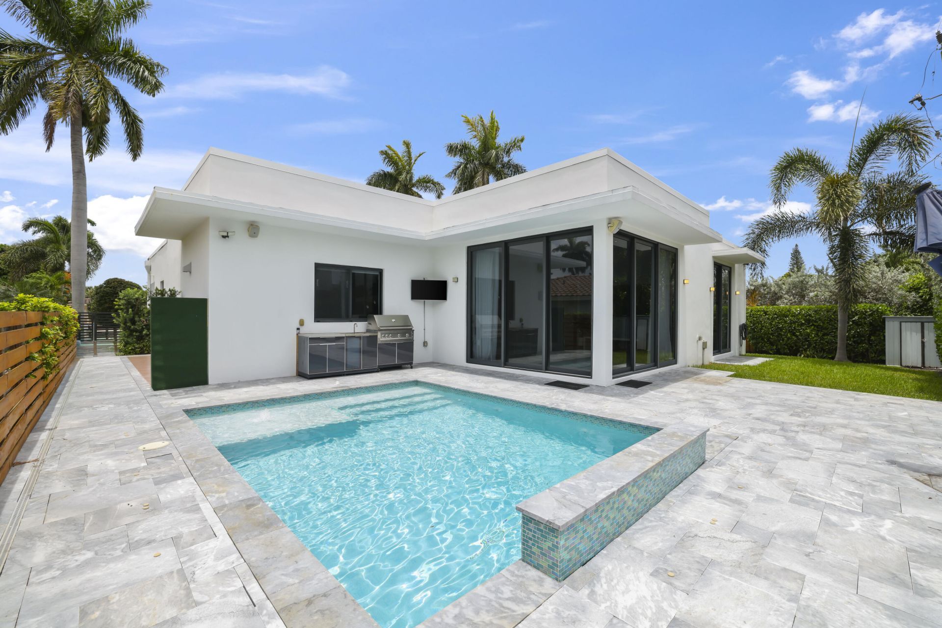 2620 SE 6th Street, Pompano Beach, FL 33062 Photo