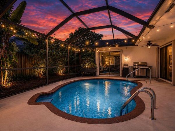 54 Cedar Circle, Boynton Beach, FL 33436