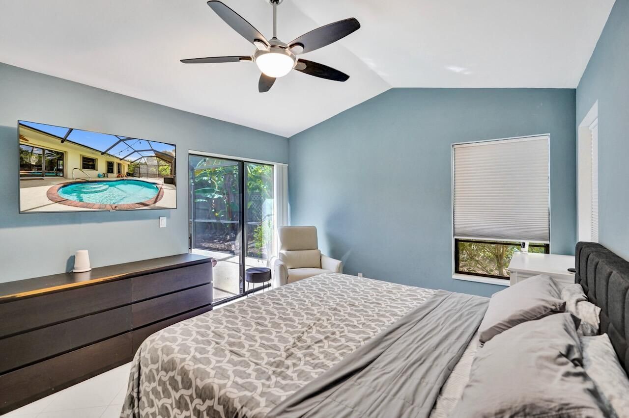 54 Cedar Circle, Boynton Beach, FL 33436 Photo