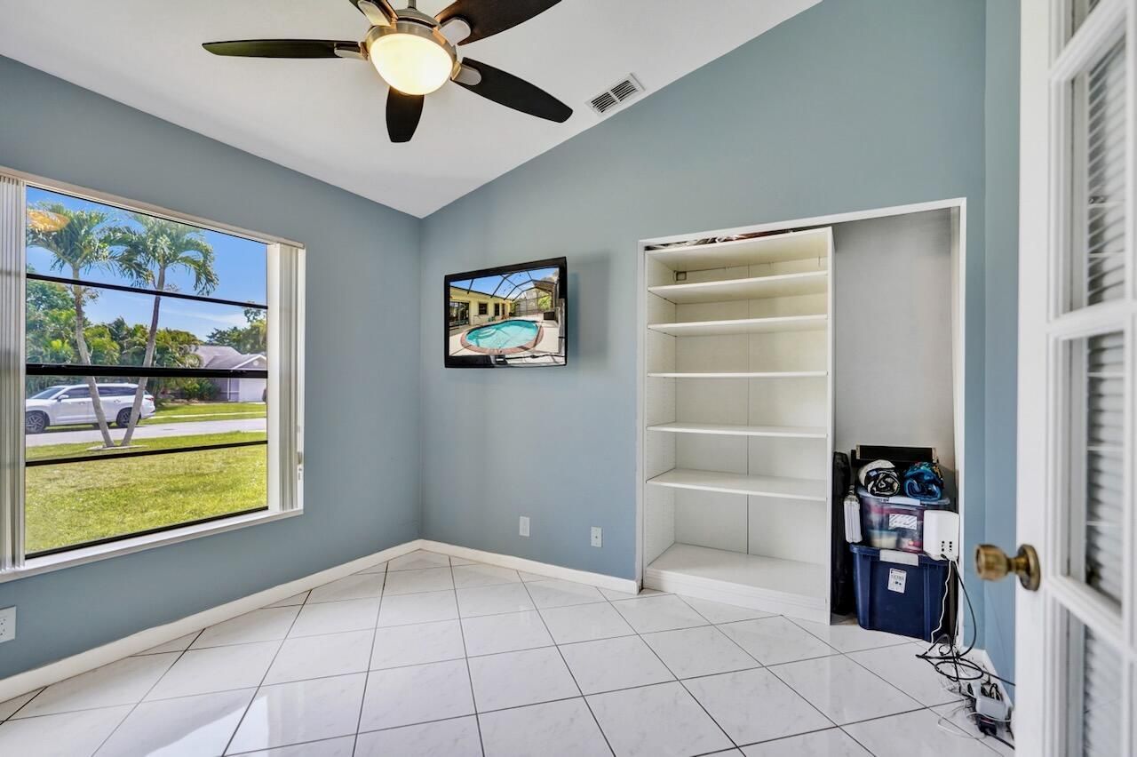 54 Cedar Circle, Boynton Beach, FL 33436 Photo