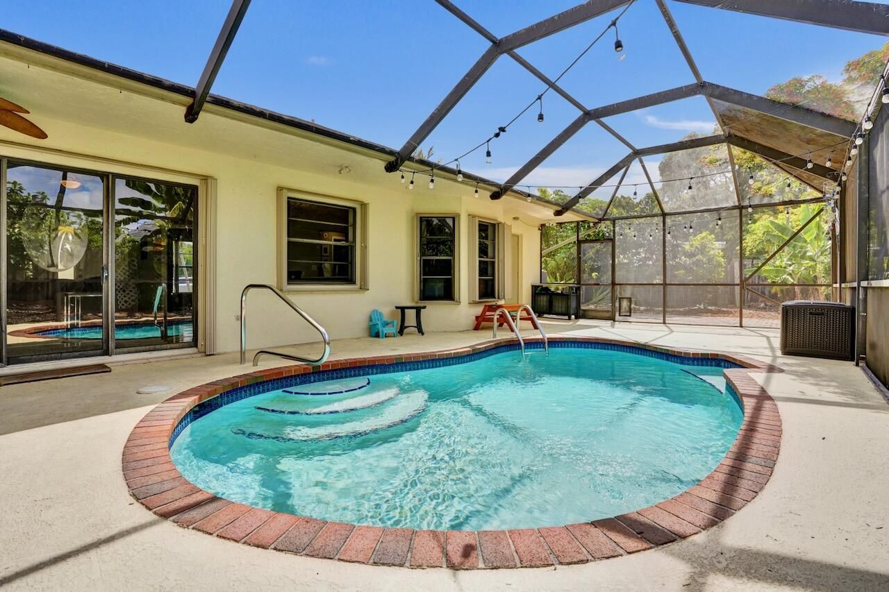 54 Cedar Circle, Boynton Beach, FL 33436 Photo
