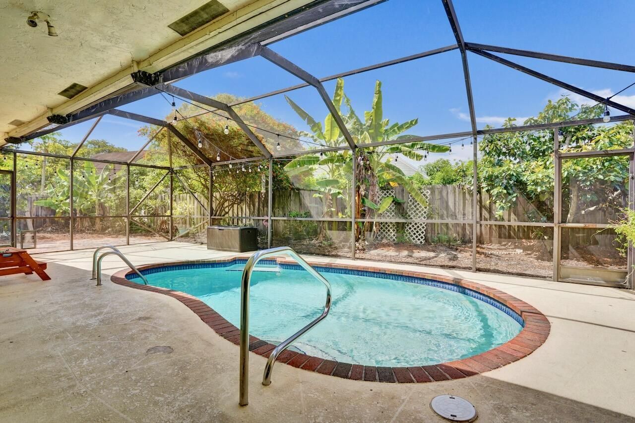 54 Cedar Circle, Boynton Beach, FL 33436 Photo
