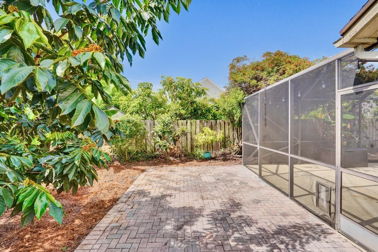 54 Cedar Circle, Boynton Beach, FL 33436 Photo