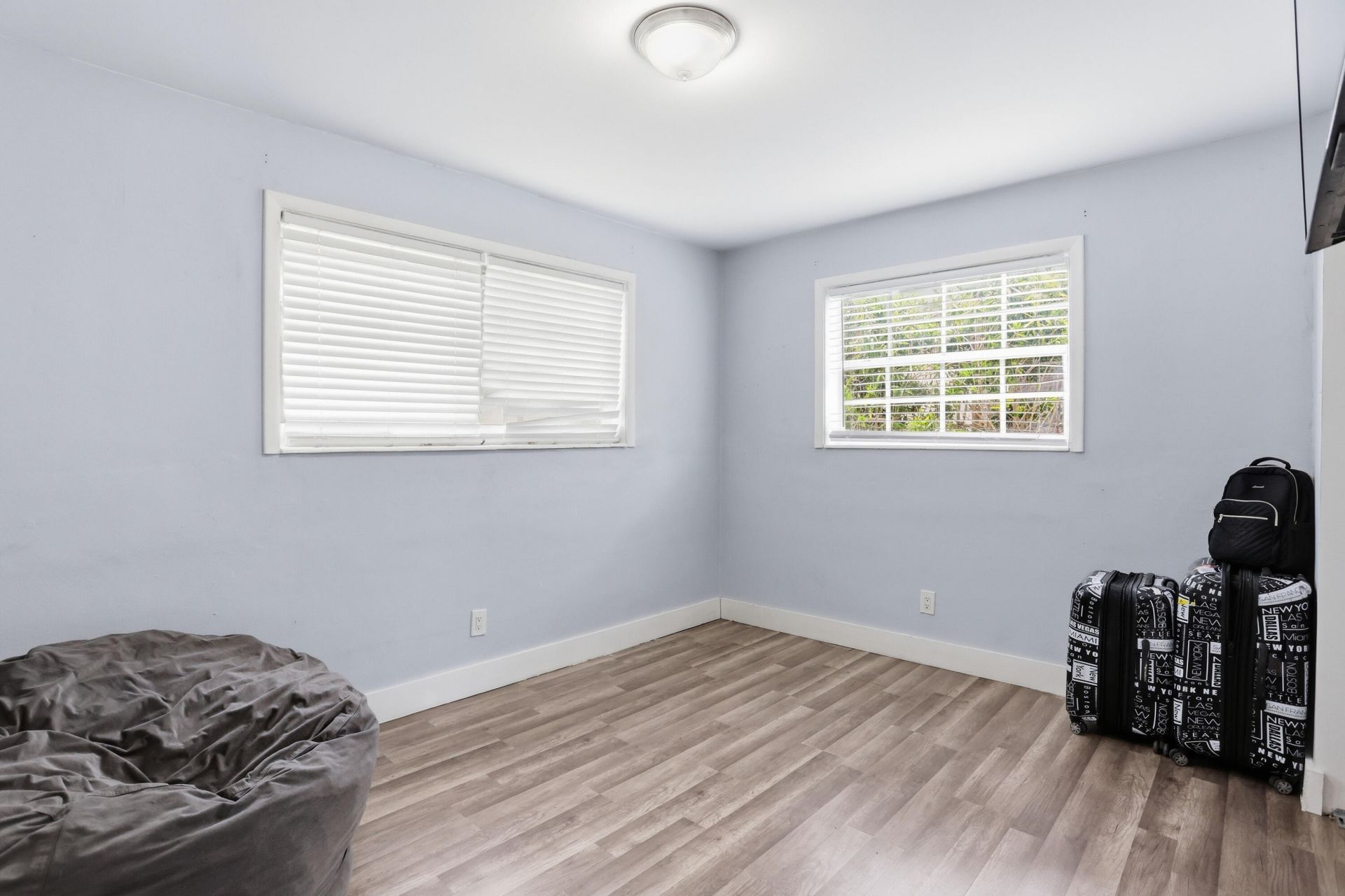 5940 NW 16th Street, Sunrise, FL 33313 Photo