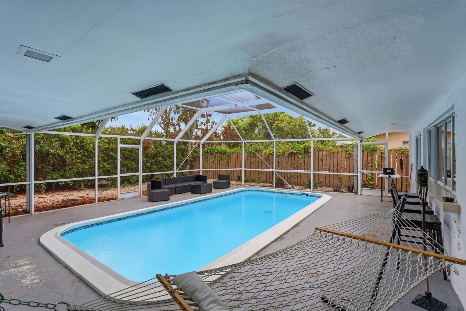 5940 NW 16th Street, Sunrise, FL 33313 Photo