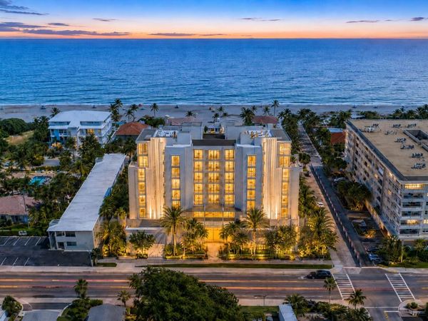 305 Briny Avenue, Unit 301, Pompano Beach, FL 33062