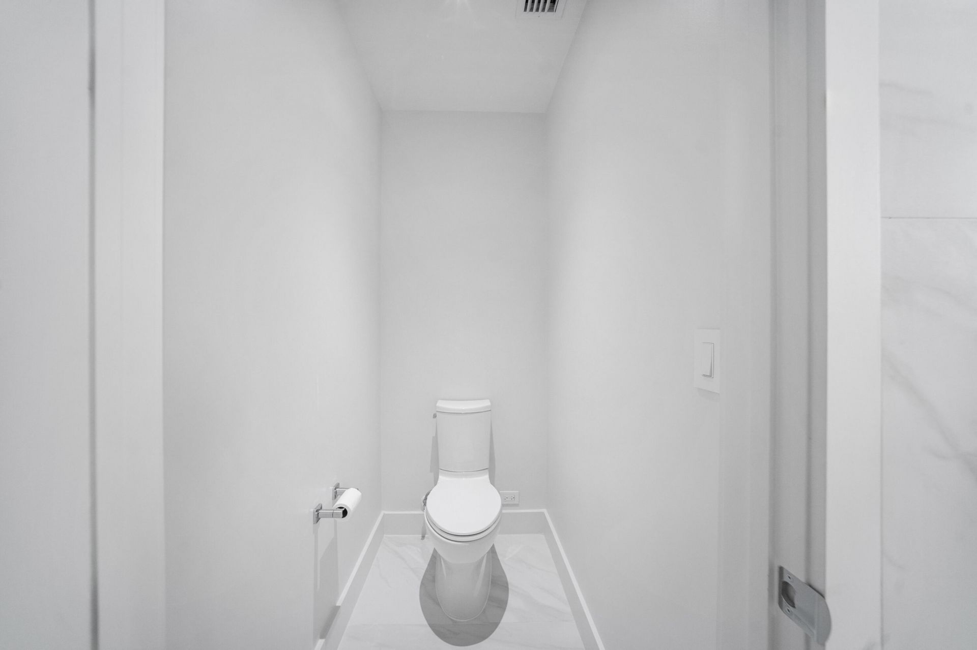 305 Briny Avenue, Unit 301, Pompano Beach, FL 33062 Photo