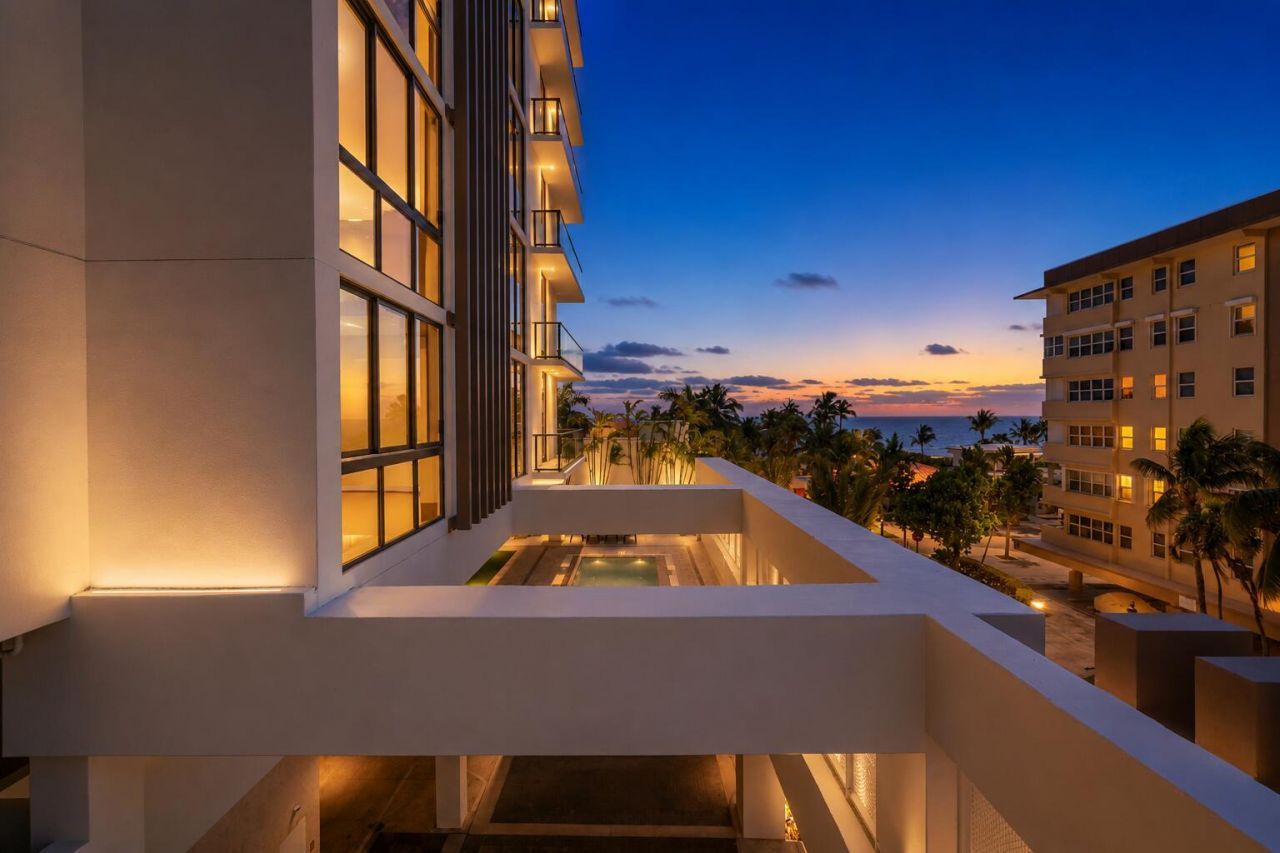 305 Briny Avenue, Unit 301, Pompano Beach, FL 33062 Photo