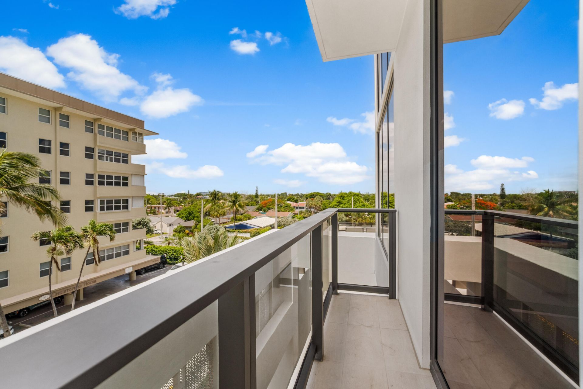 305 Briny Avenue, Unit 301, Pompano Beach, FL 33062 Photo