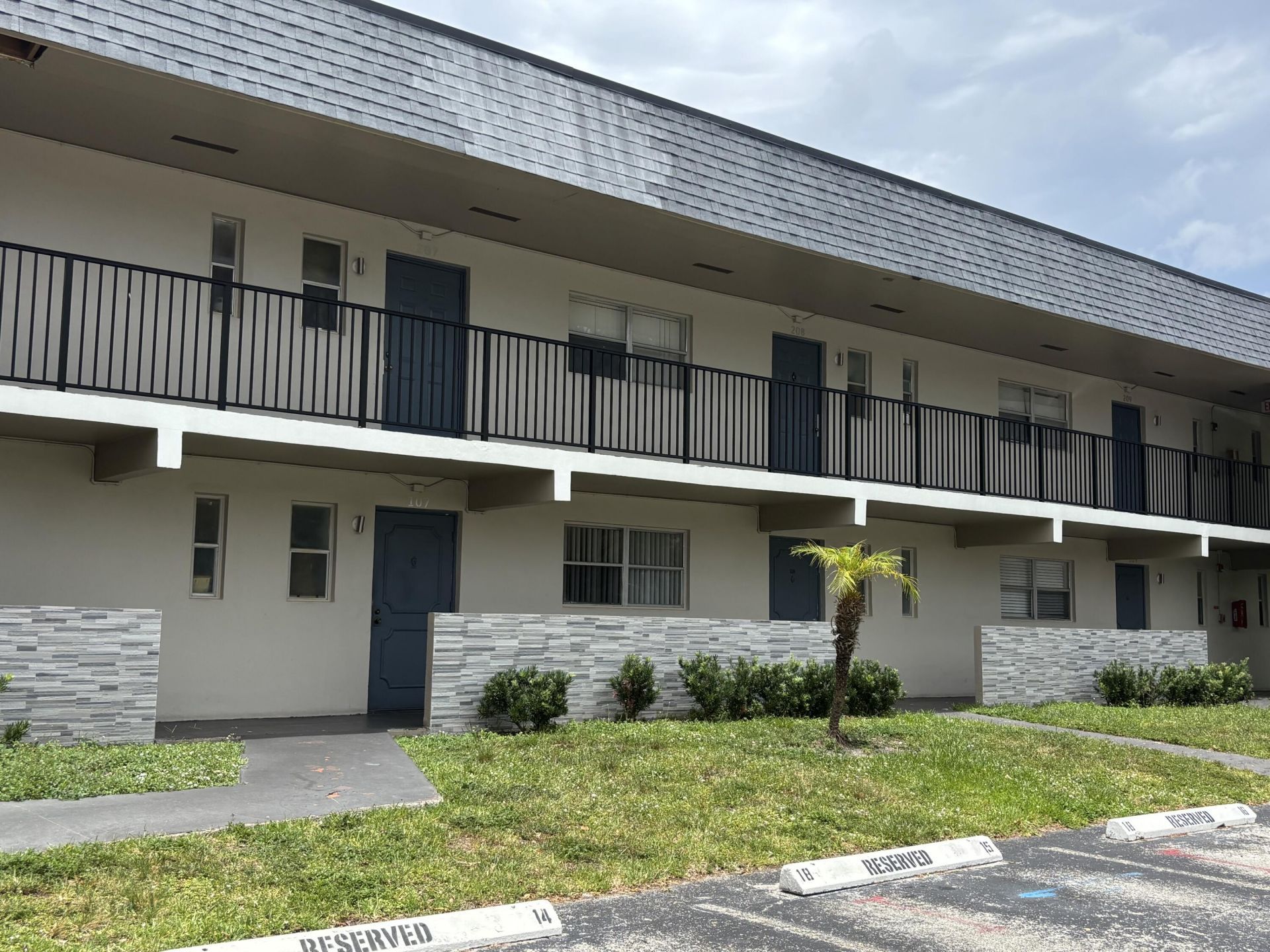 8051 S Colony Circle, Unit 107, Tamarac, FL 33321 Photo