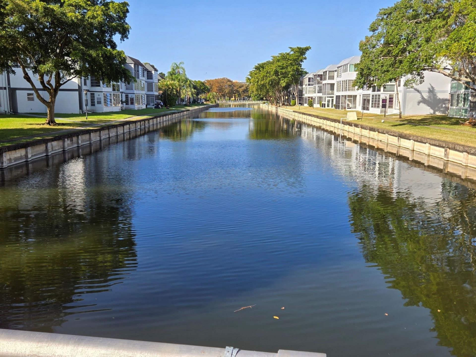 8390 Sands Point Boulevard, Unit F209, Tamarac, FL 33321 Photo