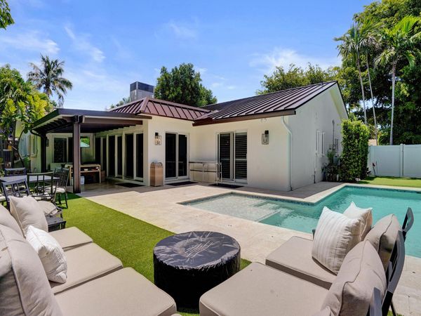 2749 NE 35th Drive, Fort Lauderdale, FL 33308