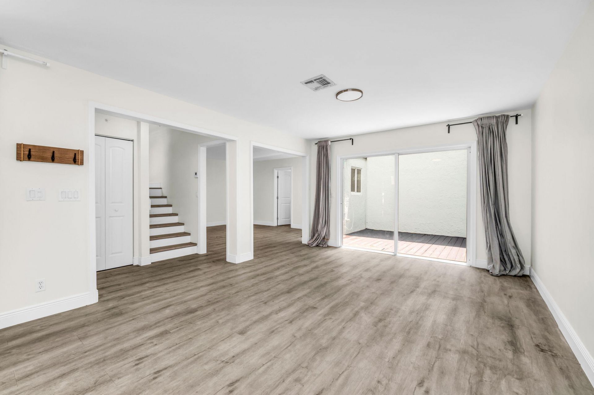 22300 Pineapple Walk Drive, Boca Raton, FL 33433 Photo